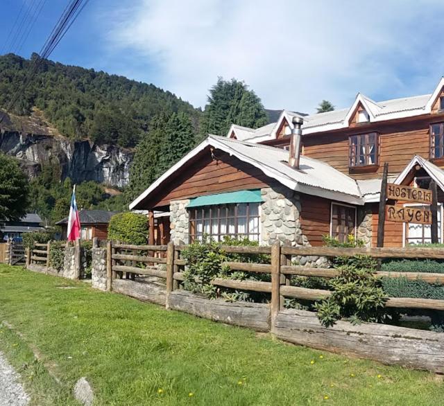 Hosteria Rayen La Junta Екстериор снимка